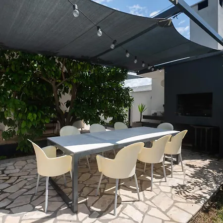Li-za Holiday home *