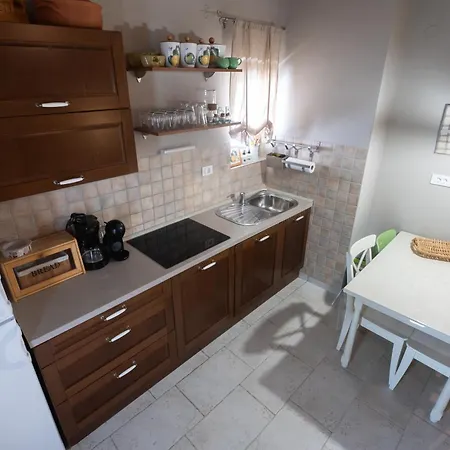 Li-za Privlaka (Zadar)