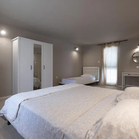 Li-za Holiday home Privlaka (Zadar)